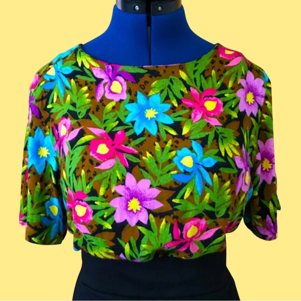Vintage SAG HARBOR Union Made Floral blouse
